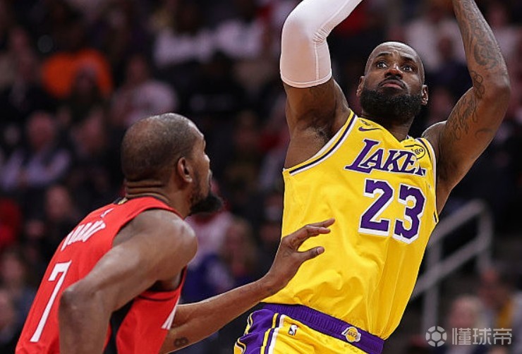 末节断电+失误葬送比赛，火箭全场22次失误&杜兰特一人7次